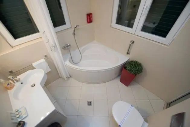 Apart Daire, 1 Büyük (Queen) Boy Yatak ve Çekyat