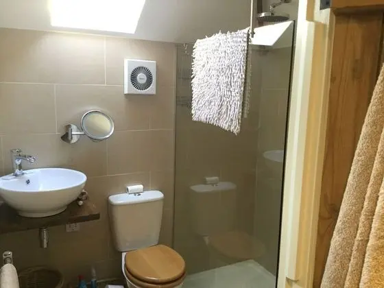 Kır Evi, 1 En Büyük (King) Boy Yatak