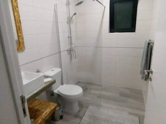 Villa, 1 Büyük (Queen) Boy Yatak ve Çekyat