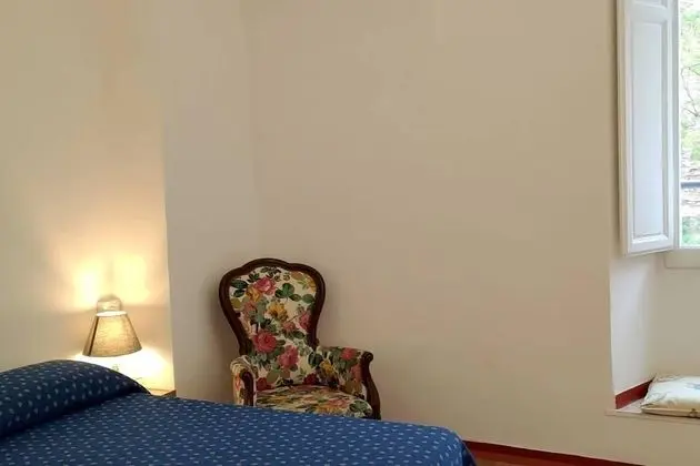 Ev, 2 Büyük (Queen) Boy Yatak