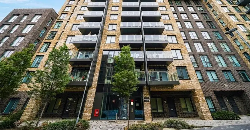 Apart Daire, 1 Büyük (Queen) Boy Yatak