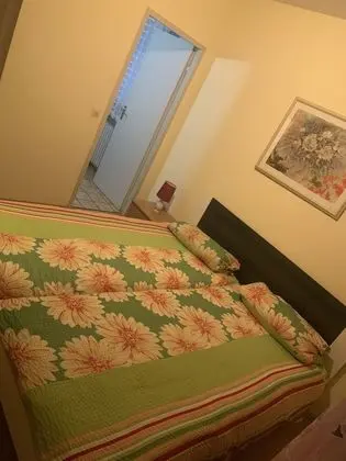 Basic Tek Büyük Yataklı Oda