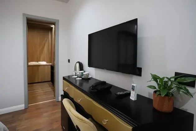 Deluxe Double Room with Jacuzzi