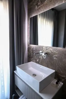 Deluxe Double Room with Jacuzzi