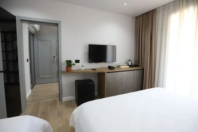 Executive Family Suite with Jacuzzi