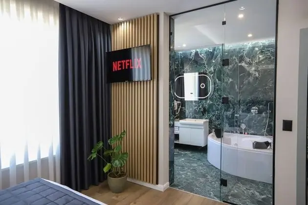 Superior Suite with Jacuzzi