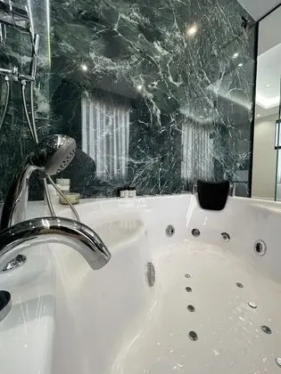 Superior Suite with Jacuzzi