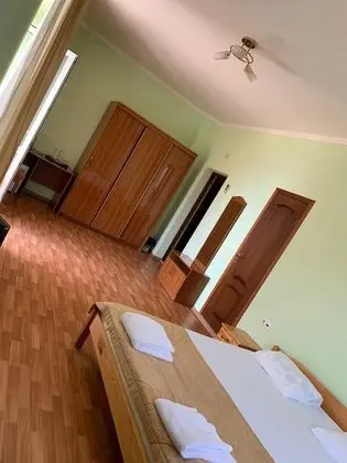 Superior Tek Büyük veya İki Ayrı Yataklı Oda