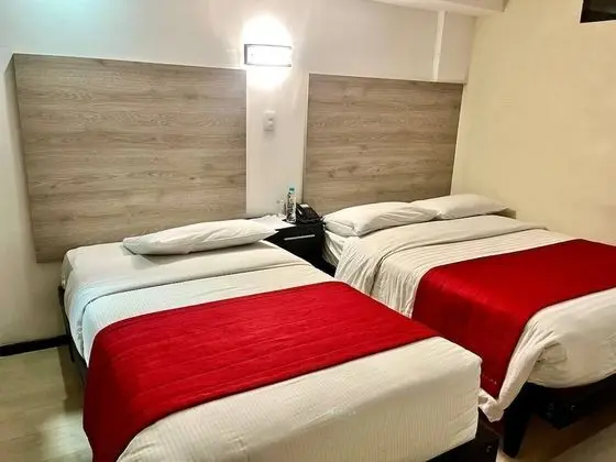Standard Tek Büyük Yataklı Oda