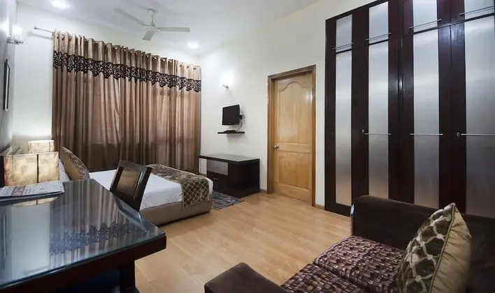 Luxury Stüdyo, 1 En Büyük (King) Boy Yatak, Sigara İçilebilir, Şehir Manzaralı