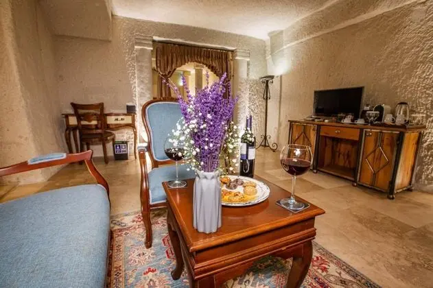 King Suite,    , Jakuzili
