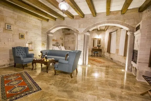 King Suite,    , Jakuzili