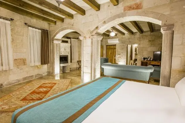 King Suite,    , Jakuzili