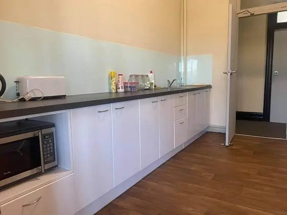 Standard Dört Kişilik Oda, Ortak Banyo