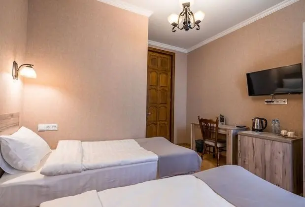 Standard Tek Büyük veya İki Ayrı Yataklı Oda