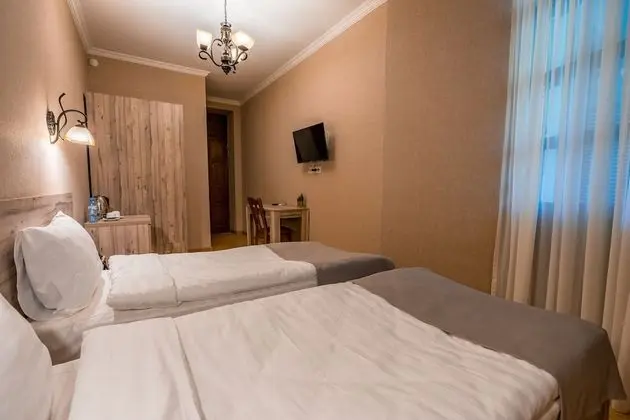 Standard Tek Büyük veya İki Ayrı Yataklı Oda