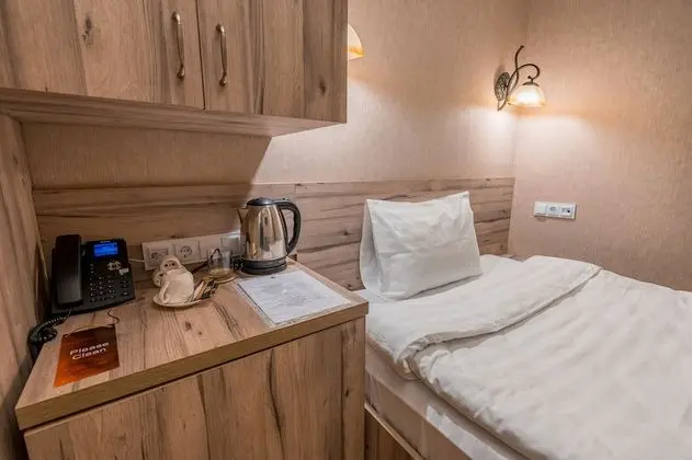 Standard Tek Büyük veya İki Ayrı Yataklı Oda