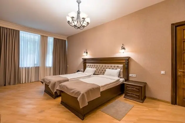 Superior Tek Büyük veya İki Ayrı Yataklı Oda