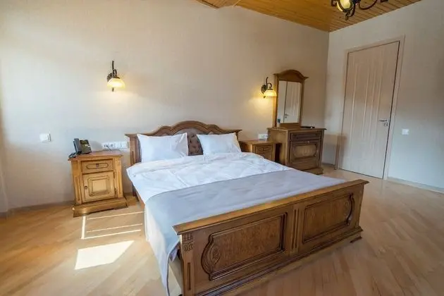 Superior Tek Büyük veya İki Ayrı Yataklı Oda