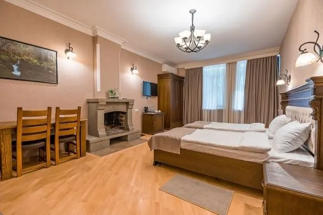 Superior Tek Büyük veya İki Ayrı Yataklı Oda