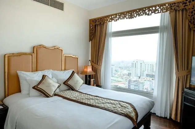 Junior Süit, 1 En Büyük (King) Boy Yatak, Şehir Manzaralı