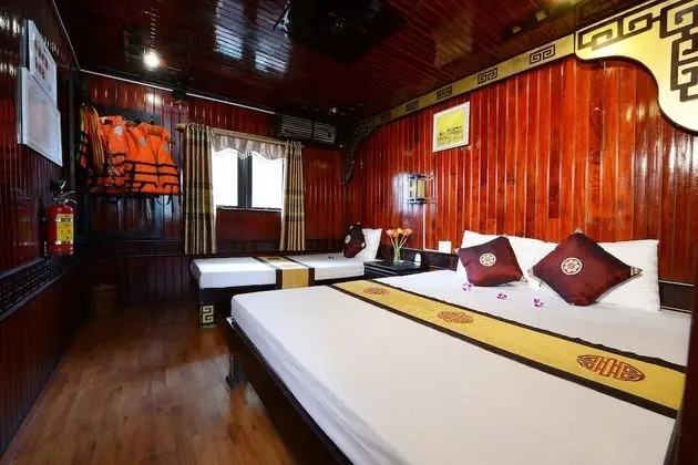 Deluxe Üç Kişilik Oda