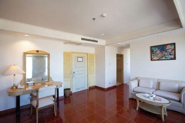 Presidential Suite