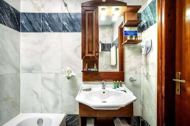 Comfort Oda, 2 Tek Kişilik Yatak, Şehir Manzaralı