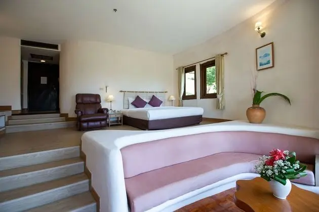 Hillside Chalet Deluxe with Bathtub