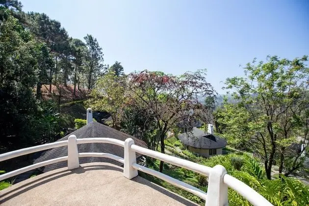 Hillside Chalet Deluxe with Bathtub