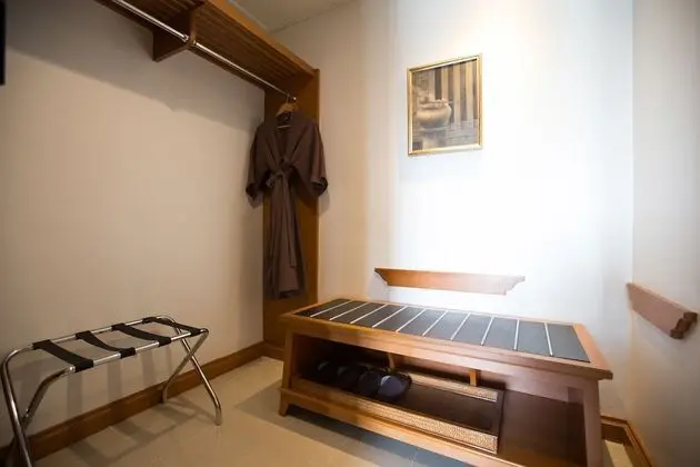 Süit, Balkon, Nehir Manzaralı