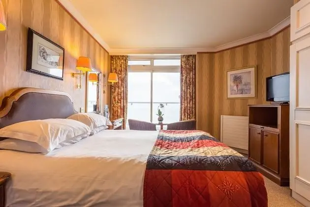 Deluxe Tek Büyük Yataklı Oda, 1 Çift Kişilik Yatak, Koy Manzaralı (Balcony or Terrace)