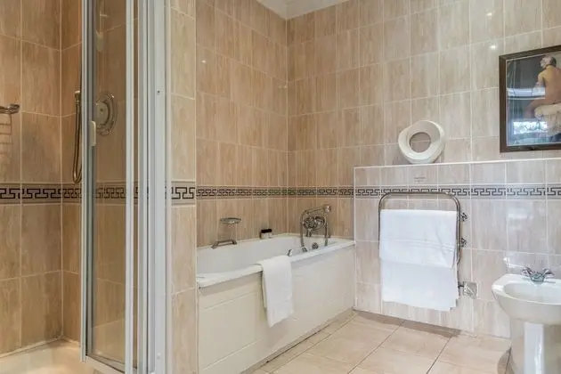 Deluxe Tek Büyük Yataklı Oda, 1 Çift Kişilik Yatak, Koy Manzaralı (Balcony or Terrace)