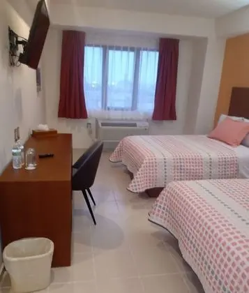 Deluxe Tek Büyük Yataklı Oda, 2 Çift Kişilik Yatak