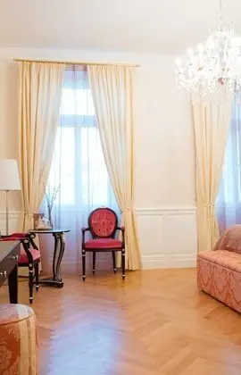 Premium Sıra Ev, 4 Yatak Odası, Sigara İçilmez, Danışma