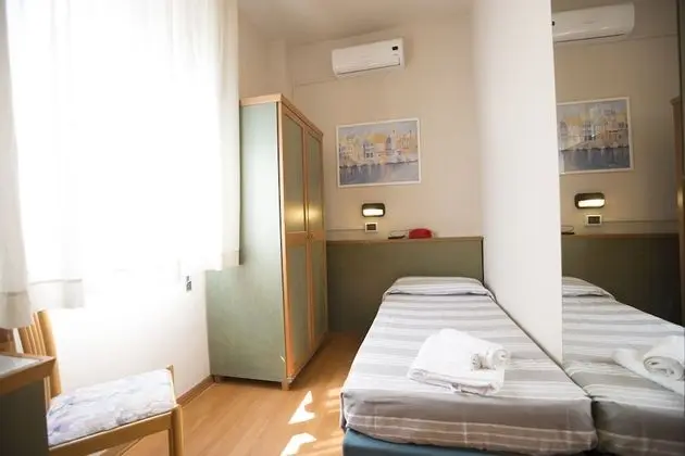 Tek Kişilik Oda