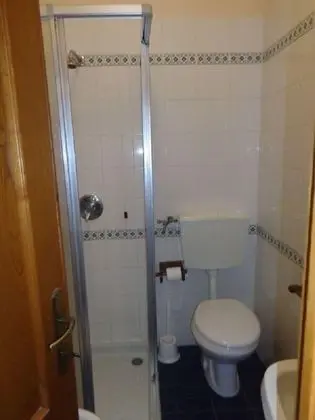 Classic Tek Büyük veya İki Ayrı Yataklı Oda, Bahçe Manzaralı