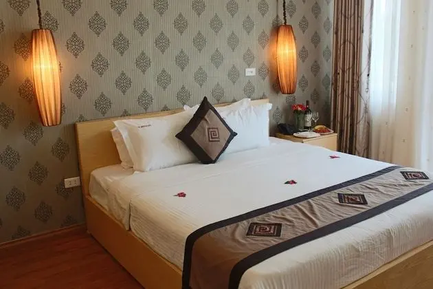 Deluxe Tek Büyük Yataklı Oda, Balkon