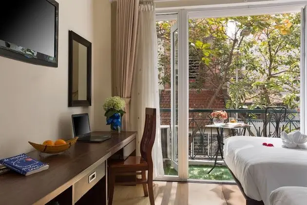 Deluxe Tek Büyük Yataklı Oda, Balkon