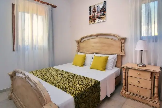 Villa, 5 Yatak Odası, Sigara İçilebilir, Şömine