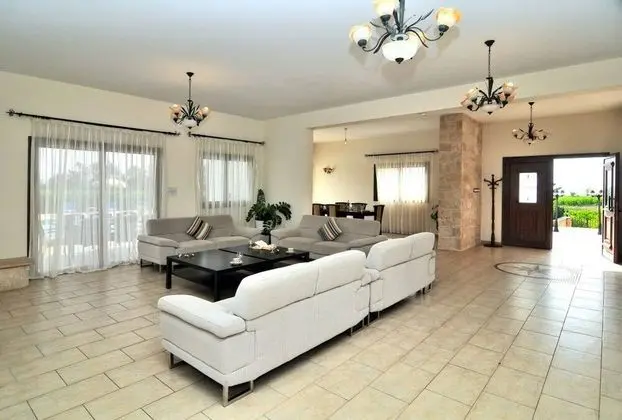 Villa, 5 Yatak Odası, Sigara İçilebilir, Şömine