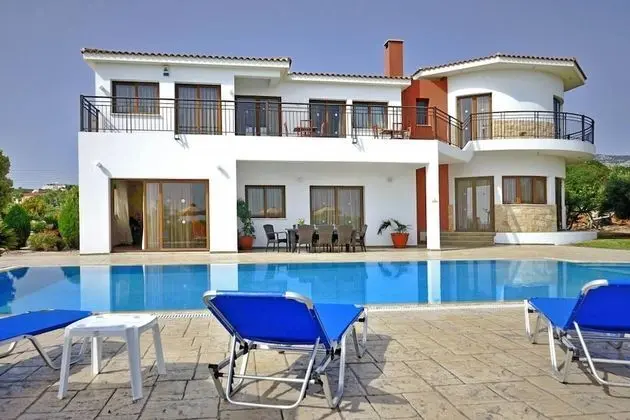 Villa, 5 Yatak Odası, Sigara İçilebilir, Şömine