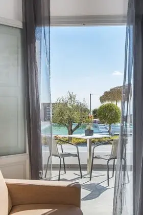 Executive Tek Büyük Yataklı Oda, Havuz Kullanımı