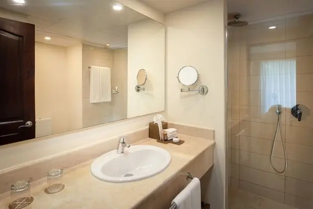 Ocean View 1 Adult