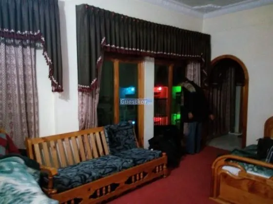 Standard Tek Büyük veya İki Ayrı Yataklı Oda