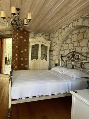 Standart Oda, Havuz Manzaralı, Balkonlu