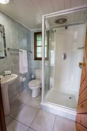 Dağ Evi, 2 Çift Kişilik Yatak, Göl Manzaralı