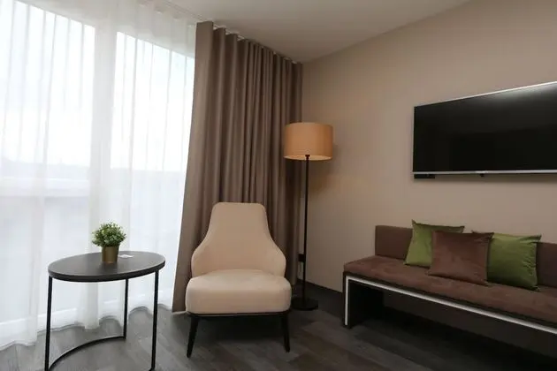 Tek Büyük veya İki Ayrı Yataklı Oda