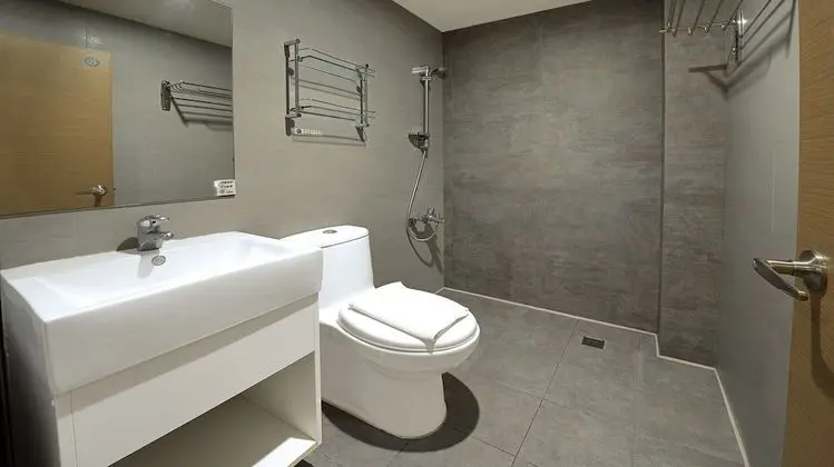 Design Tek Büyük veya İki Ayrı Yataklı Oda