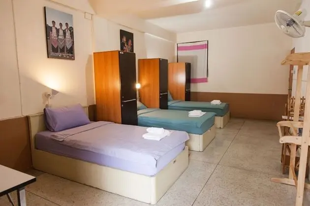 Dorm 3beds mixed - AirCon